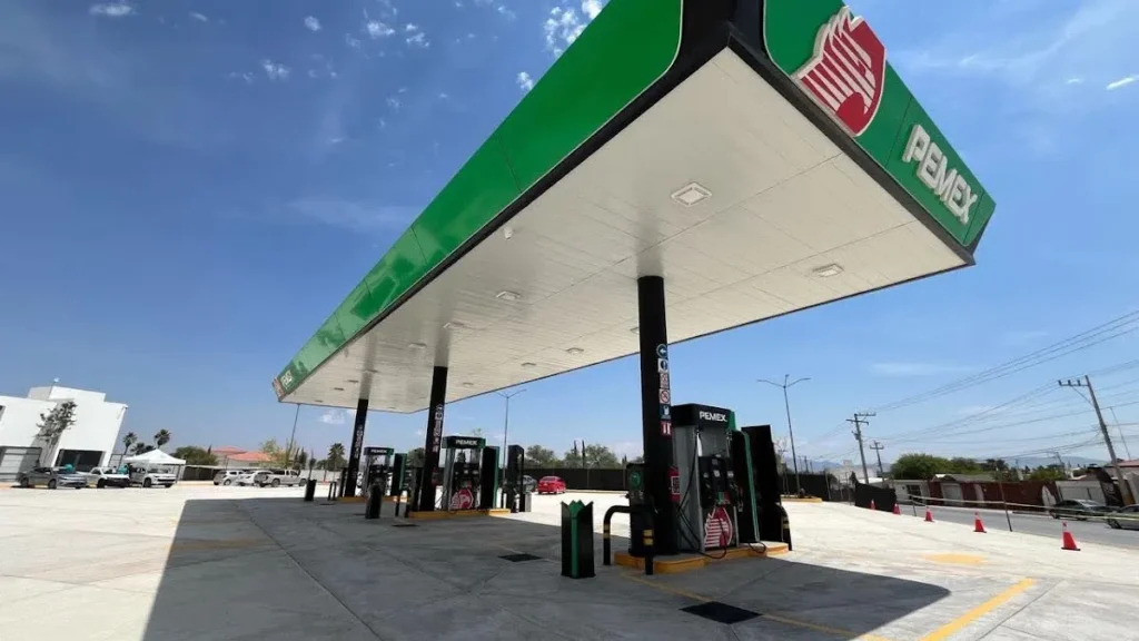 SERVICIOS EL PEDREGAL DE AVENIDA ROBLE SA DE CV